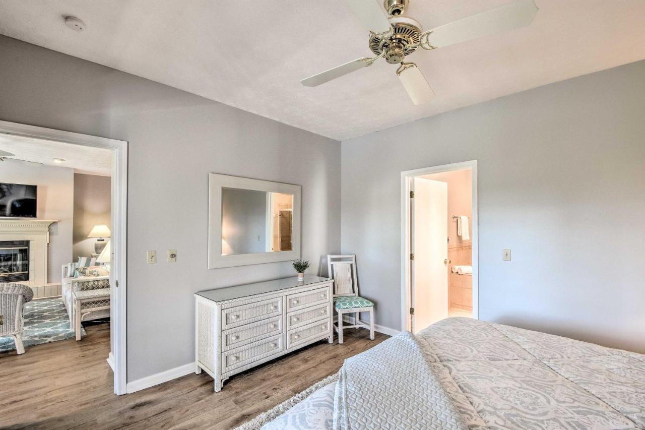 Lake Keowee Condo With Views And Pools And Marina! Salem Kültér fotó